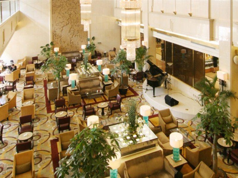 Okura Garden Hotel Шанхай Экстерьер фото